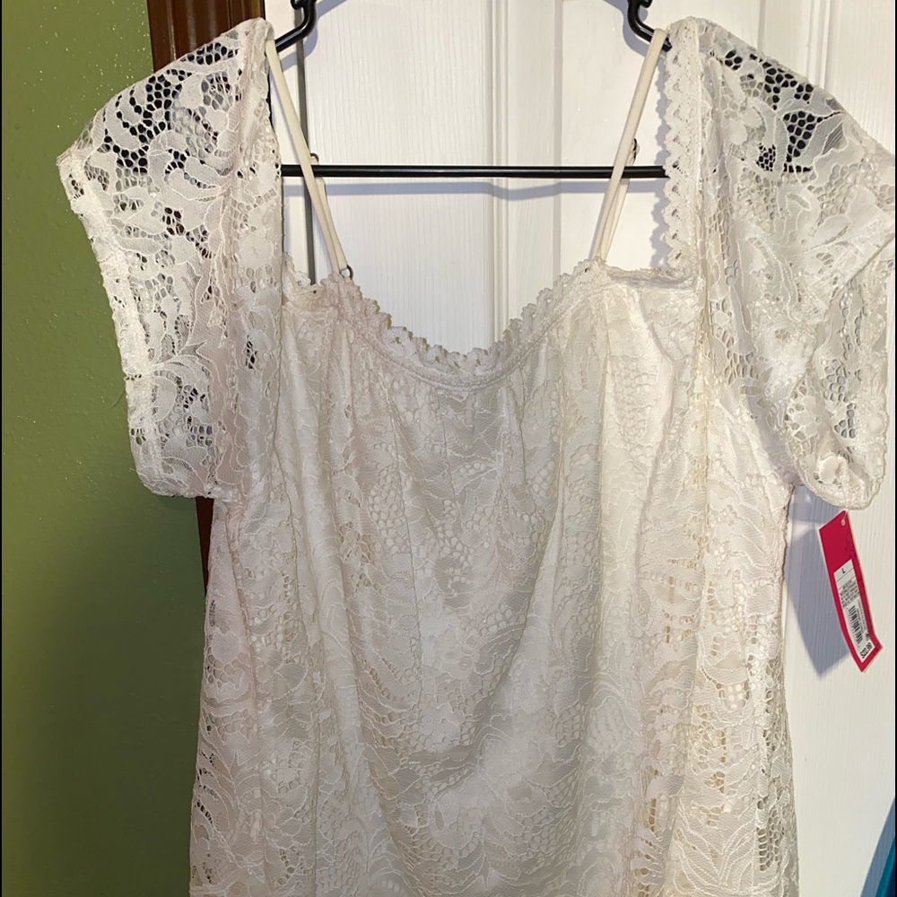 White lace shirt